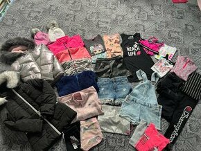 Set dívčího oblečení 8-10let