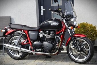 Triumph Bonneville SE 865 Red Frame limited edition