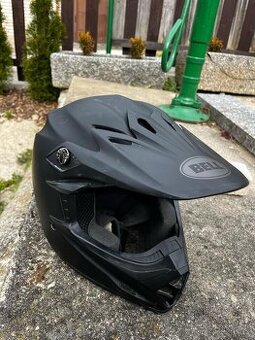 Bell MOTO-9 mips