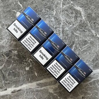 Marlboro&Rothmans