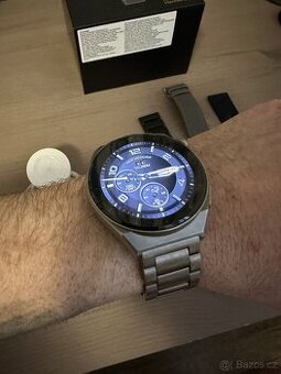 Huawei gt 3 pro Titanové tělo i pasek