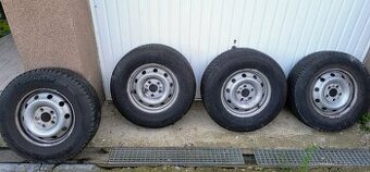 Prodej kol Barum 225 / 70 / R15 C a Michelin 215 / 70 / R15
