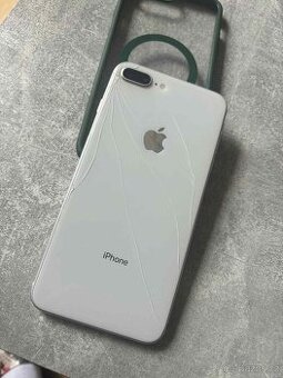 IPHONE 8+