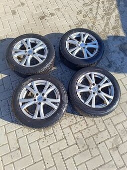 Prodám R16 5x112 pneu 205/55