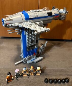 LEGO Star Wars 75188 – Bombardér Odporu