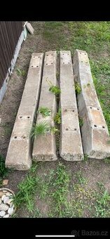 Zaplatím 300,- za odvoz 4ks betonových pražců