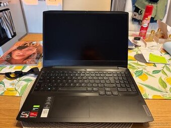 Lenovo Ideapad Gaming 3 (15ARH05) + nová brašna zdarma