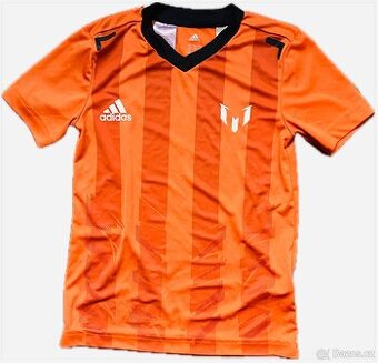 Krásné klučičí sportovní tričko/dres Adidas vel.128