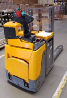 Prodám vysokozdvižný vozík Jungheinrich ERD 220