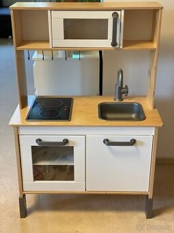 Dětská kuchyňka Ikea