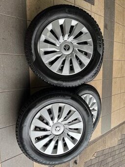 Zimní sada ŠKODA SUPERB 3 215/60 R16 (4ks)