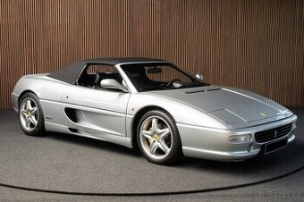 Ferrari F355 F1 Spider z roku 1999