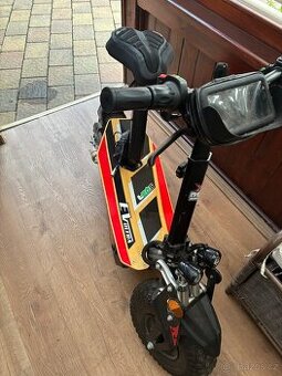 Elektrokoloběžka NITRO SCOOTERS 2000W