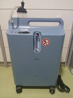 Kyslíkový koncentrátor Philips Respironics EverFlo - 1