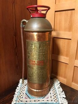 Retro hasicí pristroj