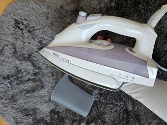 Braun TexStyle 7 TS 715 – naparovacia žehlička (2300 W, Elox