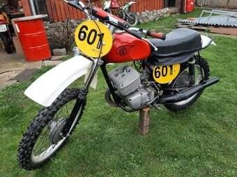 Prodam Čz 380/981 motokros