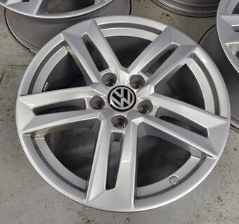 Originál Audi A4 B9 5x112 VW Škoda Seat