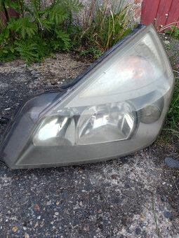 Espace 4 přední světla