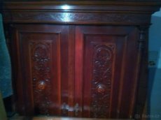 starožitnosti ložnice