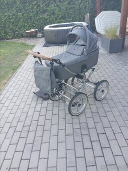 Kočárek Roan classic