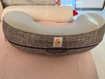 Kojící polštářek