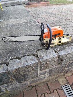 Motorová pila stihl ms440