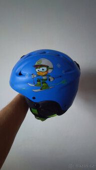 dětská lyžařská helma 48-52 cm