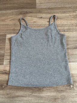 Šedé žebrované tílko na ramínka – Brandy Melville styl