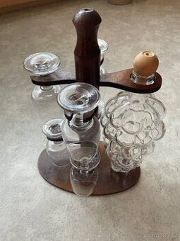 Set karafy a 6 ks skleniček na víno