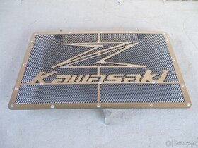 Kryt chladiče Kawasaki Z 750/Z 800/Z 1000/Versys 1000 - 1