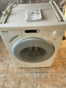 Pračka Miele W1724