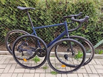 TRIBAN RC 520 XL silnička/gravel - dvoje záplety