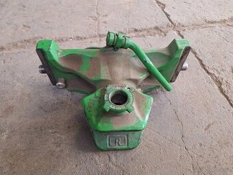 Závěs JohnDeere 7270R