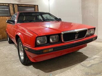 Maserati 222
