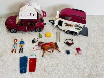Schleich 42535 Dobrodružné auto s přívěsem a koněm