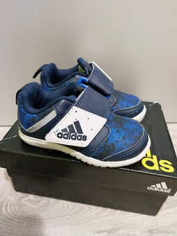 Botasky Adidas vel. 20 - nechozené