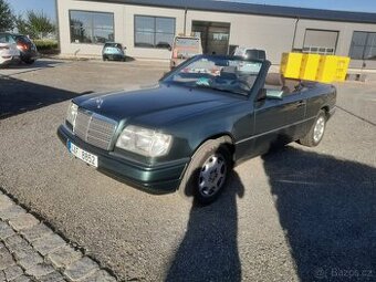 Mercedes Benz 124 Cabrio 220 E