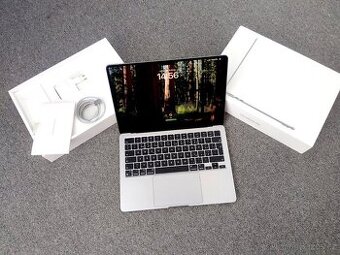 MacBook Air 13 palců M2 8 GB RAM 256 ssd