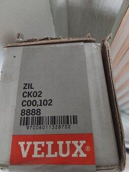 velux sit na střešní okno