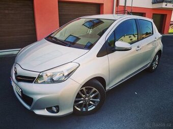 Toyota Yaris, 1.3 i JEN 99000 KM