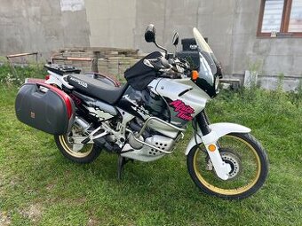 Honda XRV 750 Africa Twin - 1