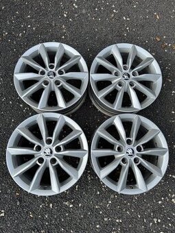Sada alu kol Škoda Minoris R16 5x112