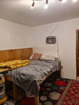 Kolin Ovčary garsonka 19m2 pronajmu 9000 v RD