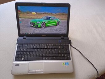 Fujitsu 8gb RAM/120gb SSD