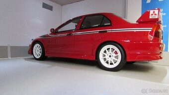 1:18 Ottomobile Lancer Makinen