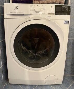 Electrolux EW7W4684W