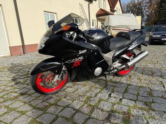 Honda cbr 1100 xx blackbird
