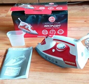 Napařovací žehlička Hoover IRONjet
