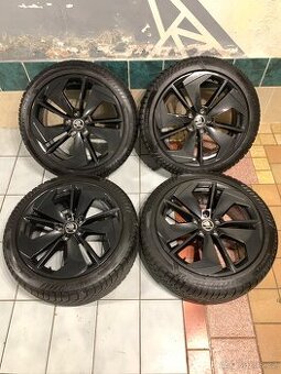 Alu kola Škoda R18 5X112 NOVÉ ZIMNÍ PNEU 225/45 R18 TOP STAV